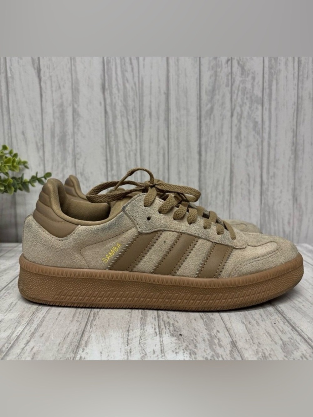 Mens Size 7 Women’s Size 8.5 Adidas Samba Beige Suede